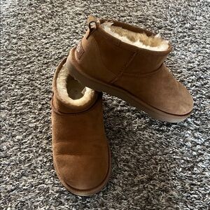 Ugg Classic Ultra Mini